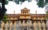 Cơ quan, công sở ở Hà Nội treo cờ rủ ngày Quốc tang Chủ tịch nước Trần Đại Quang
